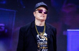 Trump’s Chief of Employees Reportedly Spouted Off About Elon Musk and Medicine to Self-importance Honest