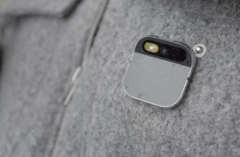 Apple is reportedly growing a wearable AI pin