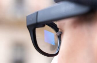 Good Glasses Are Making an attempt to Break Up With Your Cellphone