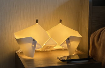 Origami-Impressed Crab Desk Lamp By Metallic Goat Combines Smooth Mild And Sculptural Design